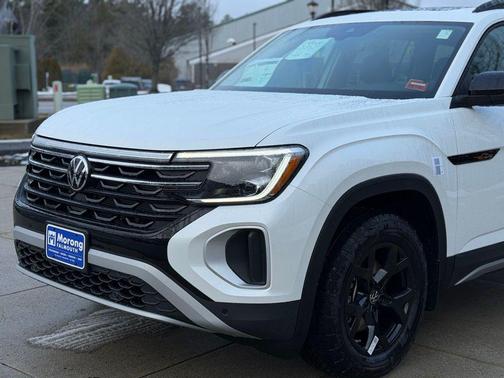 2026 Volkswagen Atlas Peak Edition