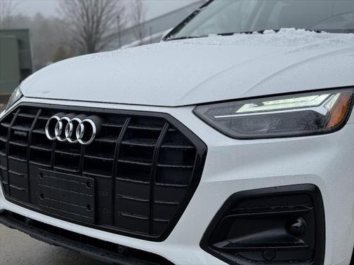 2025 Audi Q5 40 Premium