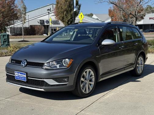 2017 Volkswagen Golf Alltrack 4Motion