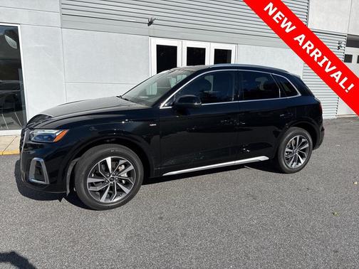 2023 Audi Q5 45 S line Premium Plus