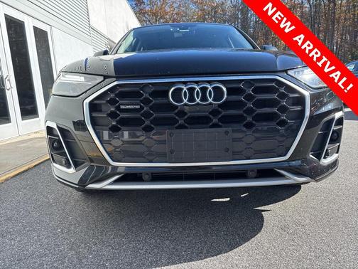 2023 Audi Q5 45 S line Premium Plus