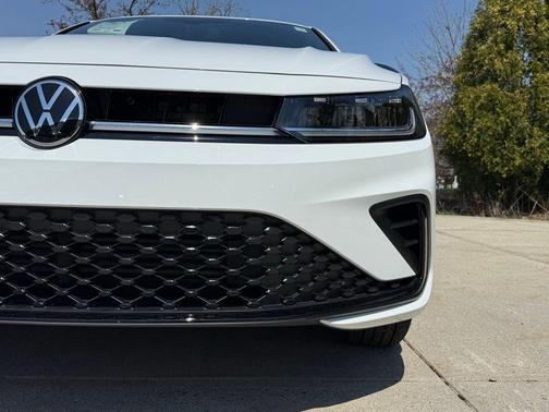 Pure White 2026 Volkswagen Jetta 1.4T S