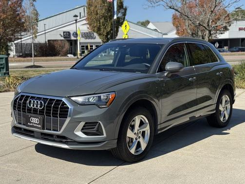 2022 Audi Q3 40 Premium
