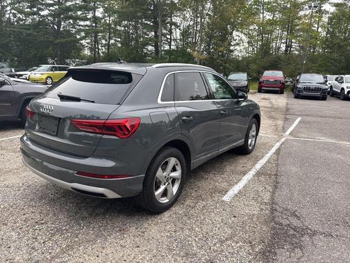 2022 Audi Q3 40 Premium