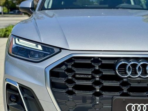 2025 Audi Q5 45 S line Premium Plus