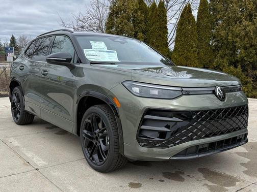Avocado Green w/Deep Black Roof 2026 Volkswagen Tiguan 2.0T SE R-Line Black 4MOTION