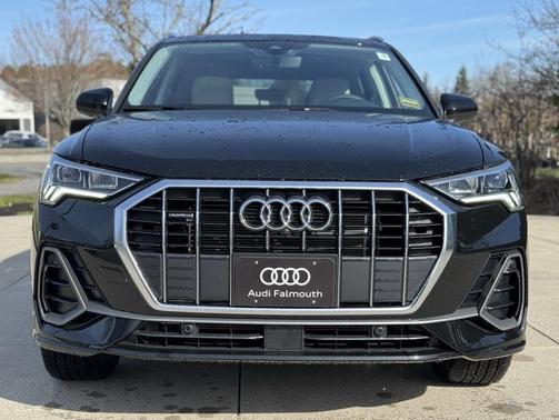 2025 Audi Q3 45 S line Premium Plus