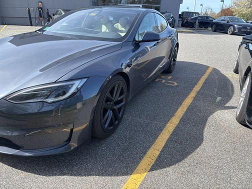 Midnight Silver Metallic 2022 Tesla Model S Base
