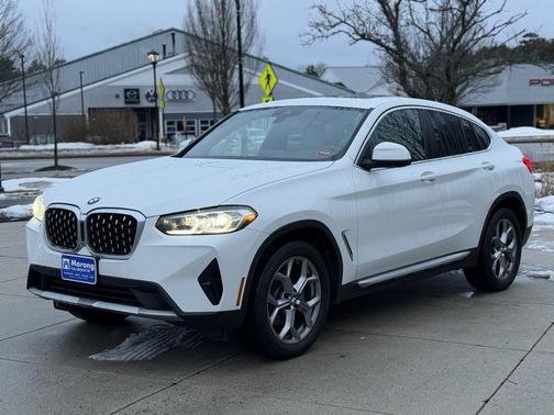 2023 BMW X4 xDrive30i