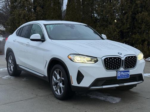 2023 BMW X4 xDrive30i