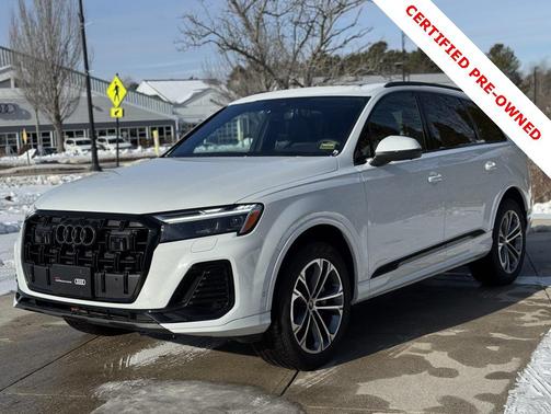 2025 Audi Q7 45 Premium