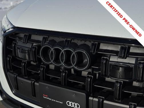 2025 Audi Q7 45 Premium