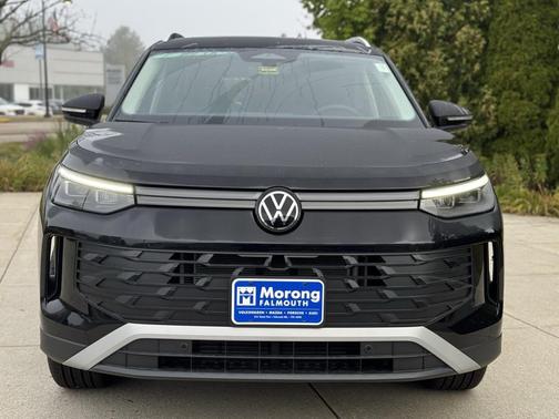 2025 Volkswagen Tiguan 2.0T SE 4MOTION