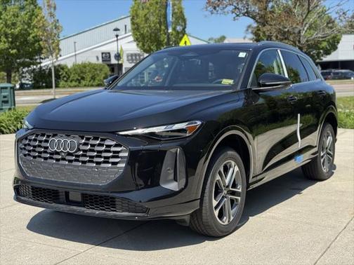2025 Audi Q5 Premium