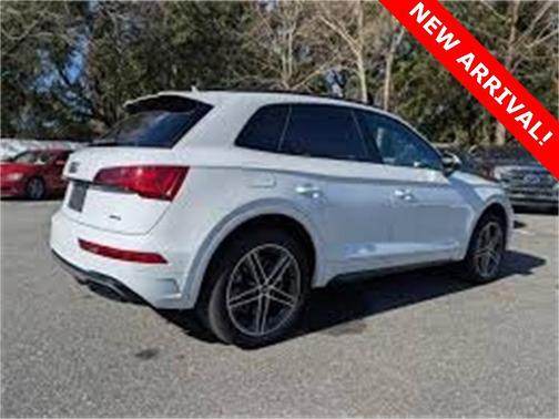 2023 Audi Q5 e 55 S line Premium Plus