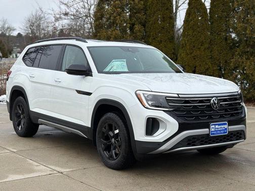 2026 Volkswagen Atlas Peak Edition