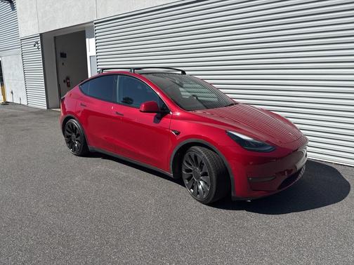 2022 Tesla Model Y Performance Dual Motor All-Wheel Drive
