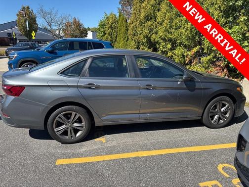 2022 Volkswagen Jetta 1.5T SE