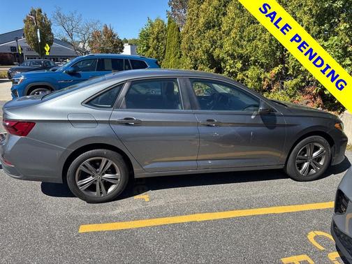 2022 Volkswagen Jetta 1.5T SE