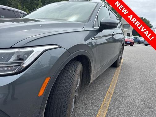 2024 Volkswagen Tiguan 2.0T SE 4MOTION