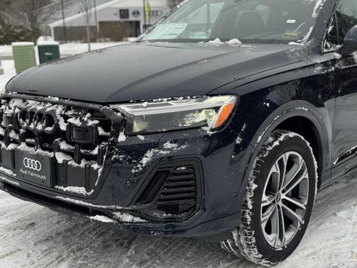 2026 Audi Q7 45 Premium