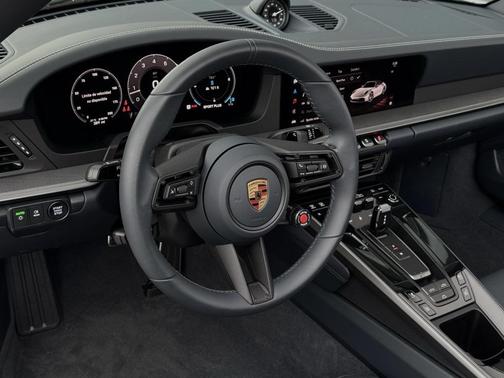 2025 Porsche 911 Carrera