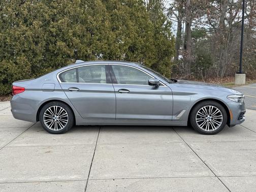 2018 BMW 530e xDrive iPerformance