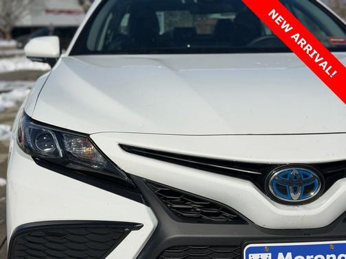 2024 Toyota Camry Hybrid SE