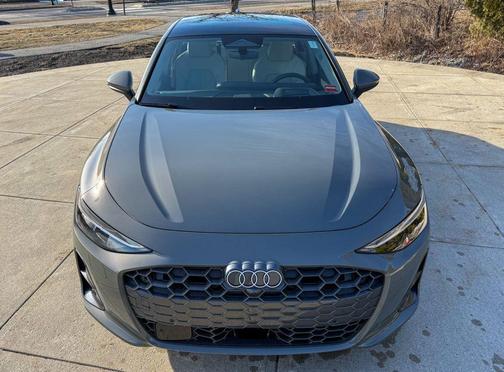 2026 Audi A6 Premium Plus quattro S tronic