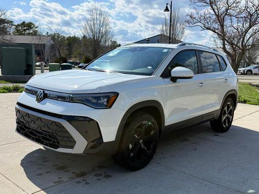 Pure White 2026 Volkswagen Taos SEL