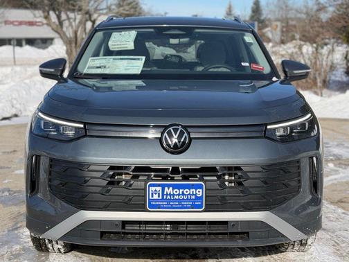 platinum gray metallic 2026 Volkswagen Tiguan 2.0T SE 4MOTION