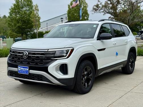 2025 Volkswagen Atlas 2.0T Peak Edition