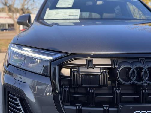 2026 Audi Q7 45 Premium