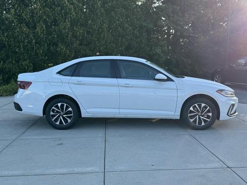 2025 Volkswagen Jetta 1.5T S