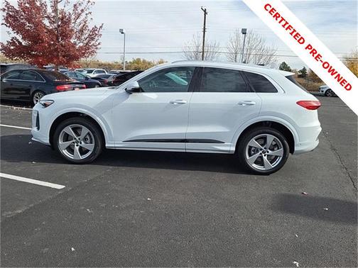 2025 Audi Q5 Premium TFSI quattro S tronic