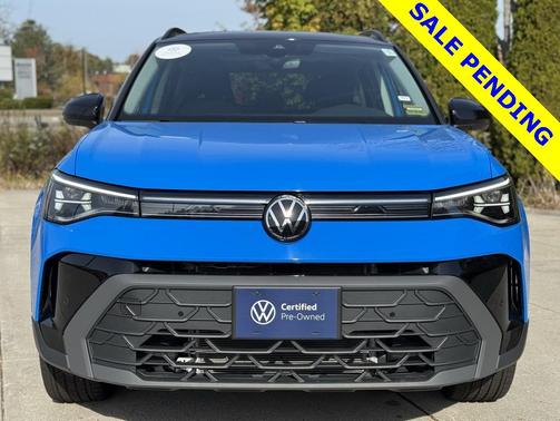2025 Volkswagen Taos 1.5T SE Black