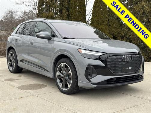 2025 Audi Q4 e-tron Premium Plus 55 quattro