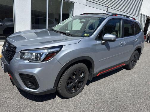Ice Silver Metallic 2019 Subaru Forester Sport