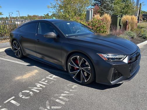 2022 Audi RS 7 4.0T