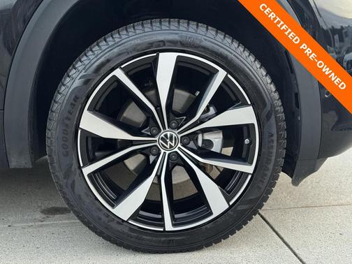 2024 Volkswagen Atlas 2.0T SEL Premium R-Line 4MOTION