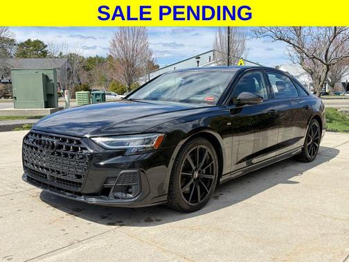 Mythos Black Metallic 2022 Audi A8 L 55 TFSI quattro Tiptronic