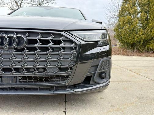 2022 Audi A8 L 55 TFSI quattro Tiptronic