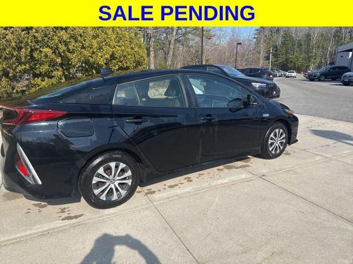 Midnight Black Metallic 2021 Toyota Prius Prime LE