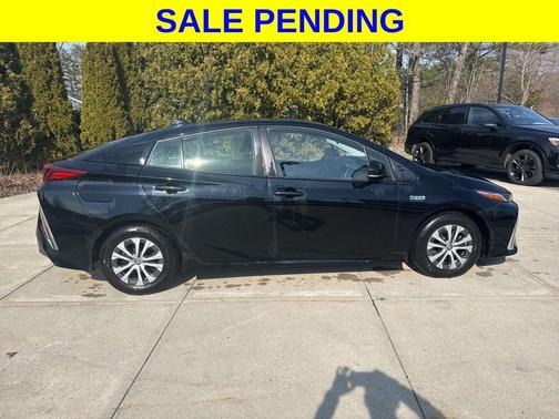 Midnight Black Metallic 2021 Toyota Prius Prime LE
