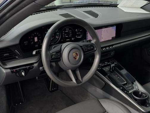 2020 Porsche 911 Carrera 4S