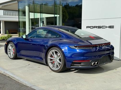2020 Porsche 911 Carrera 4S