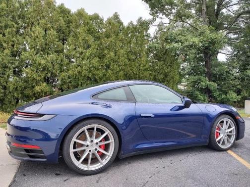 2020 Porsche 911 Carrera 4S