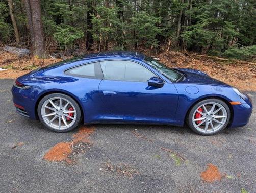 2020 Porsche 911 Carrera 4S