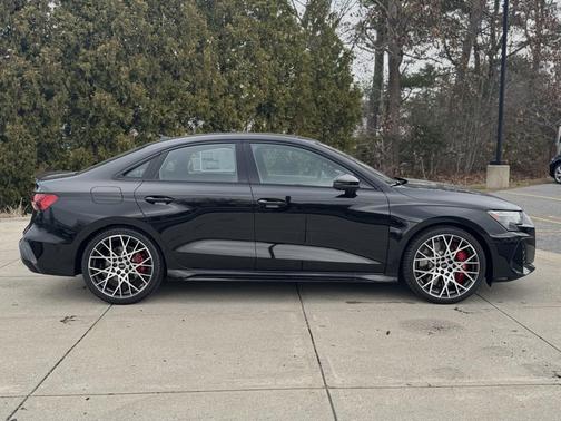 2025 Audi RS 3 TFSI quattro S tronic