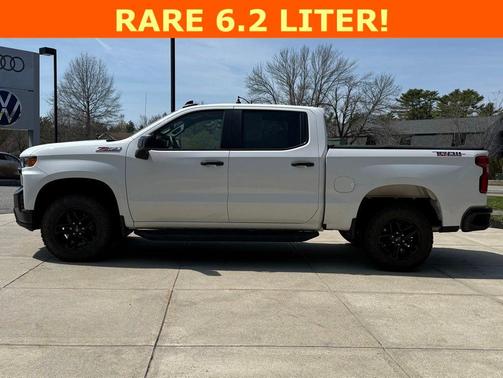 Summit White 2021 Chevrolet Silverado 1500 Custom Trail Boss